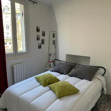 Des Beaux Deluxe Apartment Dieppe