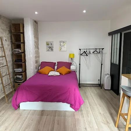 Des Beaux Deluxe Apartment